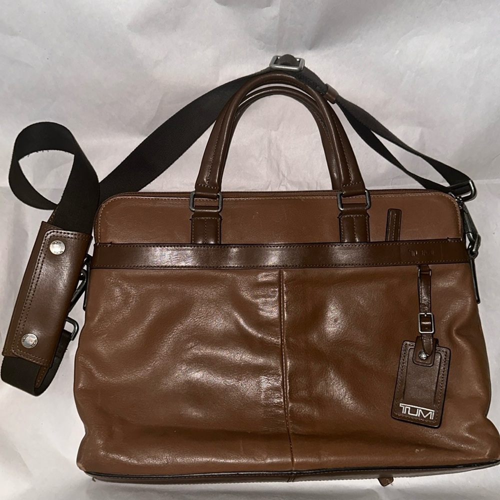 TUMI; Brown Leather Expandable Laptop Bag.
